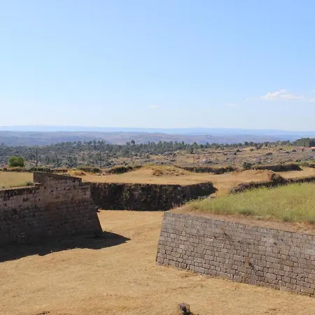 Casa Do Vale Da Mula Casa de Férias Almeida